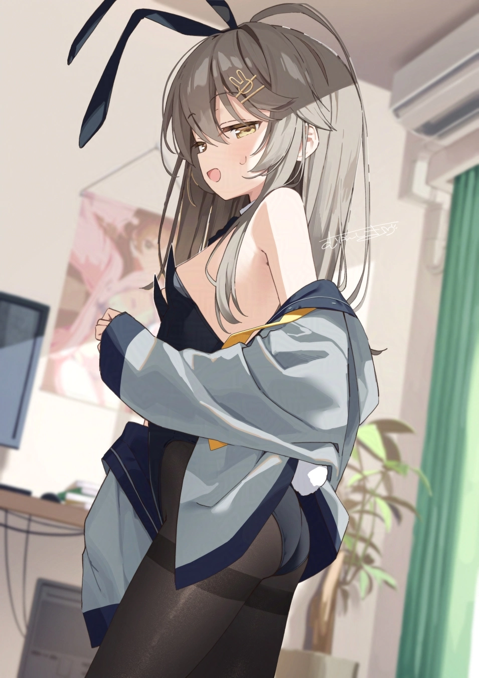 v-1144