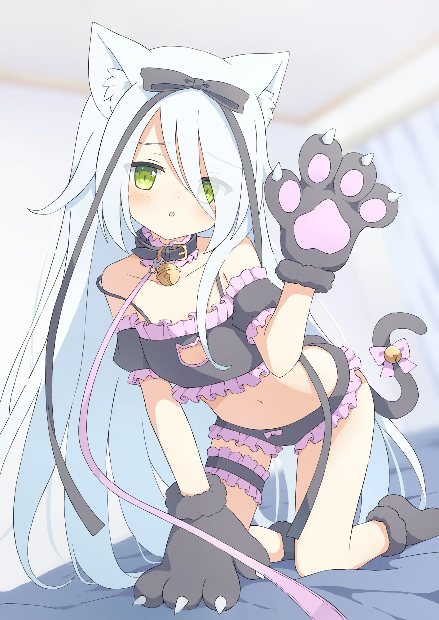 v-821